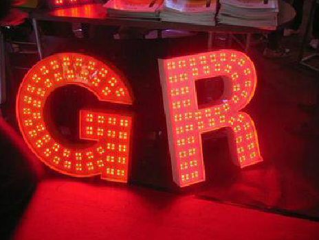 安吉LED发光字常见的安装误区。